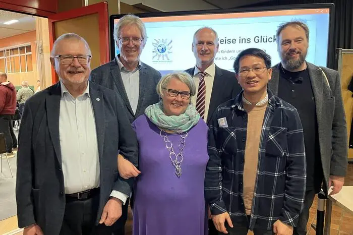 Die freiwilligen Spenden beim Eintritt in der Höhe von 2440 Euro gingen heuer an die „Friends of Salvatorians“ – eine Organisation unter Maria Pieberl-Hatz, die sich für den Ausbau der Bildung in Asien einsetzt