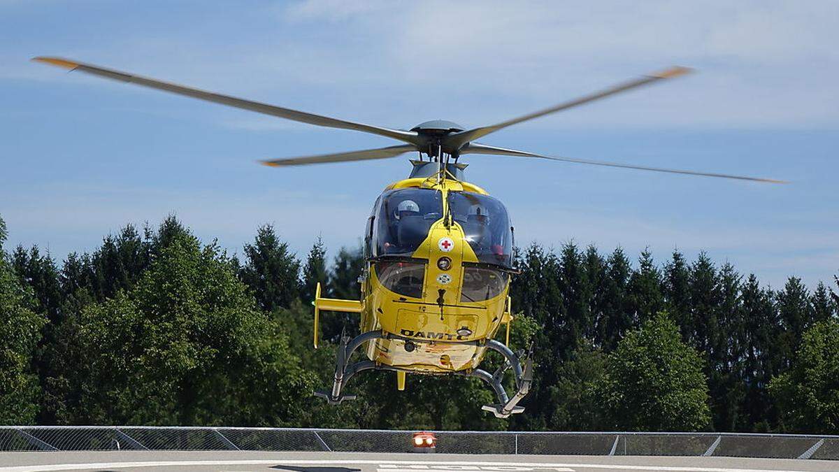 Der Rettungshubschrauber Christophorus 16 brachte den Schwerverletzten ins LKH Graz