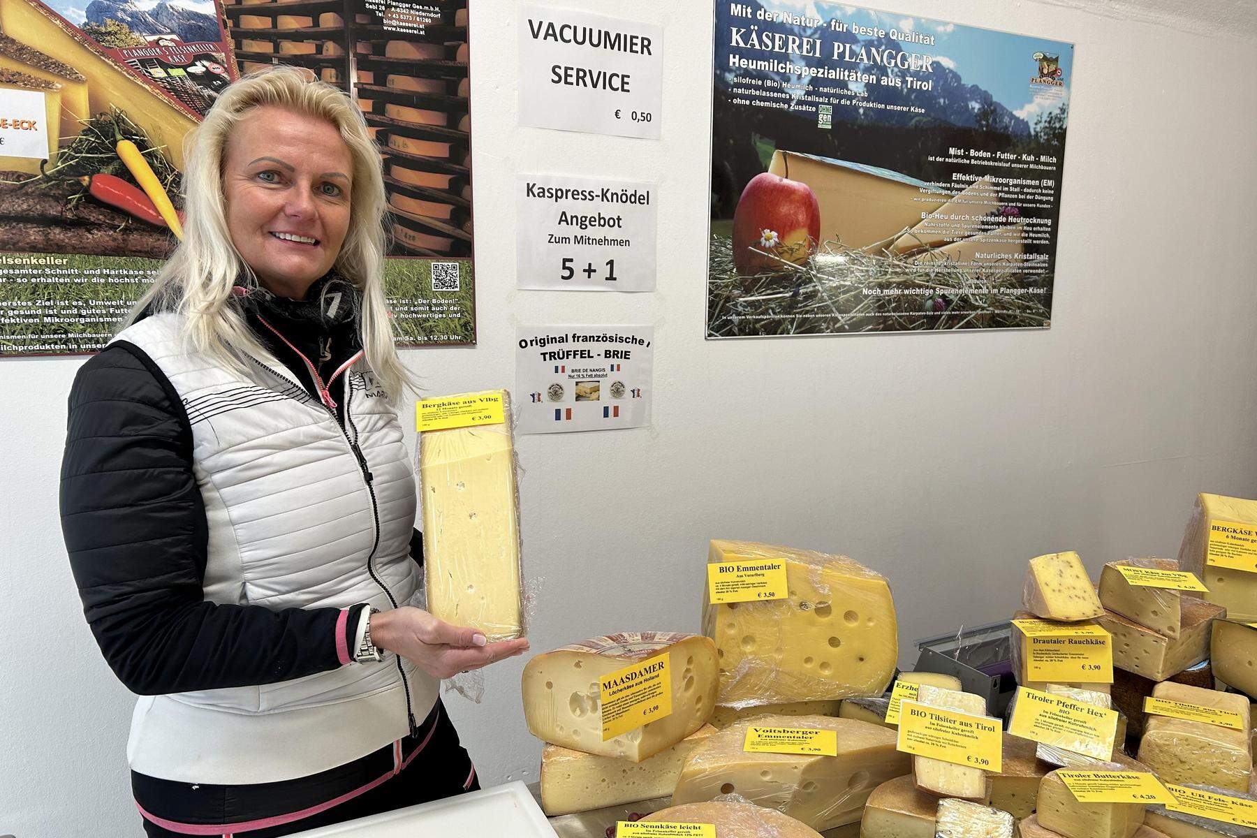 Irina Hausensteiner versorgt seit 18 Jahren Leoben mit Käse und Kaspressknödeln