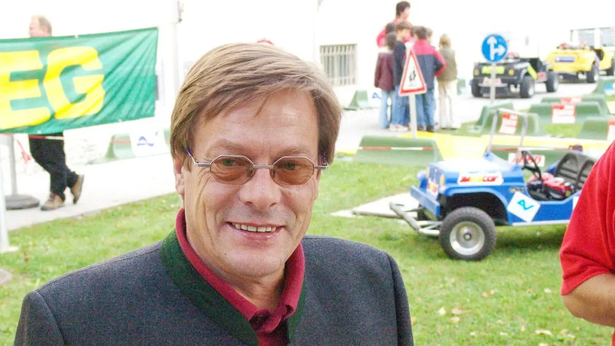 Richard Kuttner in seiner Zeit als Schuldirektor