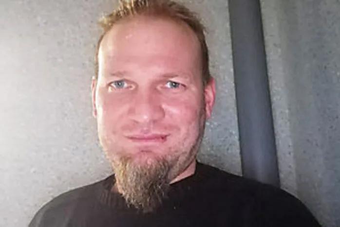 „Ich lebe das Leben mit meiner Familie weiter, wie zuvor“, sagt Anton Karner, Anlagenführer aus Bad St. Leonhard, und fügt hinzu: „Wir verwirklichen uns gerade den Traum vom eigenen Haus. Hamsterkäufe vor dem zweiten Lockdown wurden keine gemacht. Das Wichtigste ist die Gesundheit. Den Rest wird die Zukunft zeigen.“