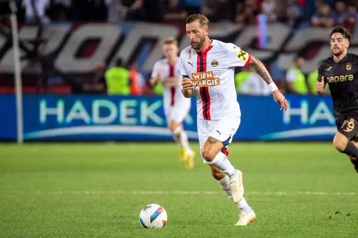 TRABZON,TURKEY,08.AUG.24 - SOCCER - UEFA Europa League, qualification, Trabzonspor Kuluebue vs SK Rapid Wien. Image shows Guido Burgstaller (Rapid).
Photo: GEPA pictures/ Philipp Brem