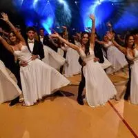 Mit einer bezaubernden Polonaise wurde der Ball eröffnet