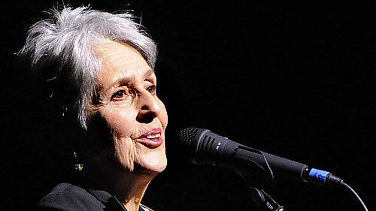 Joan Baez bei einem Auftritt in Wien im Jahr 2010