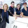 World-Skills-Europe-Präsidentin Traidas mit früheren Europa- und Weltmeistern aus Österreich