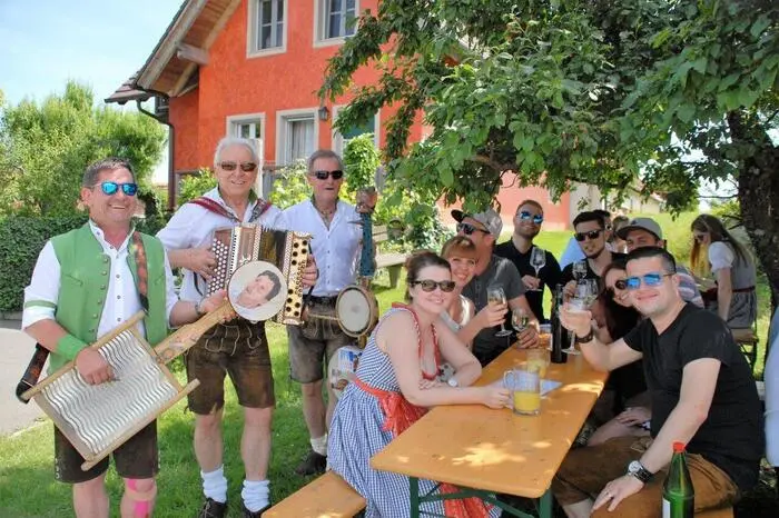 Bei herrlichem Sommerwetter war der Besucherandrang enorm.