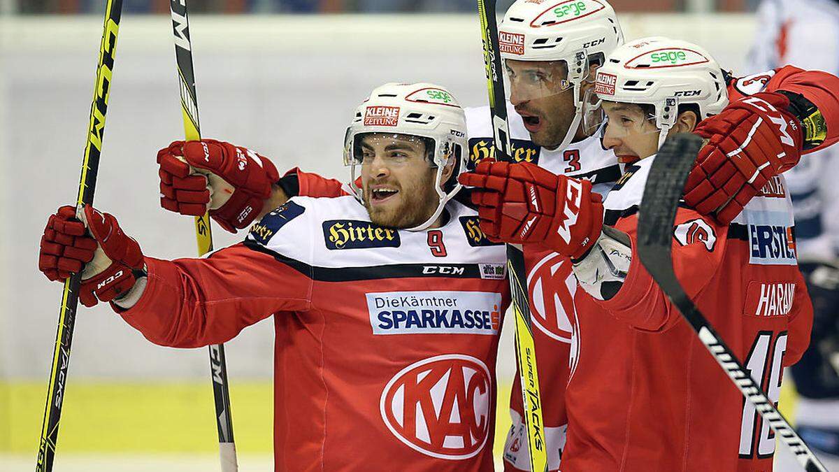 Torjubel beim KAC: Neal, Fischer, Harand