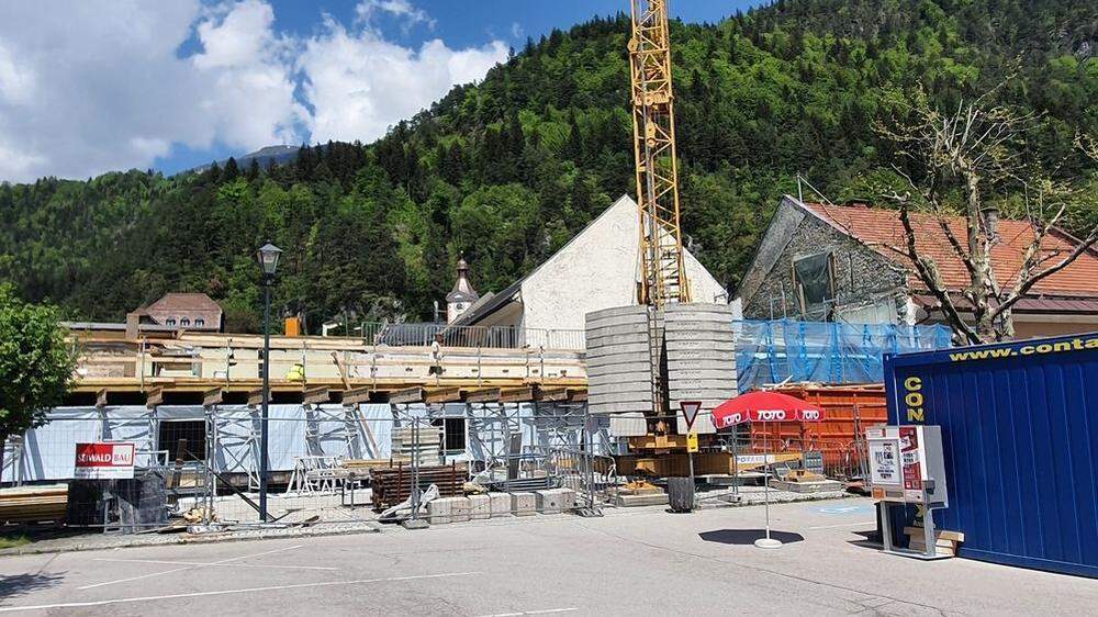 Baustelle im Zentrum von Oberdrauburg: Hier entsteht das Drauforum, der MPREIS wird erneuert