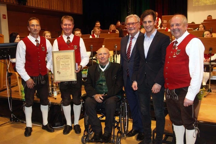 Als Gratulanten stellten sich Landtagsabgeordneter Lukas Schnitzer und Landtagspräsident a.D. Franz Majcen ein.