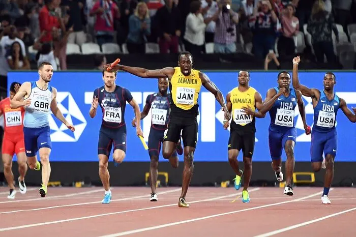 Der 30 Jahre alte Jamaikaner, der als größter Leichtathlet aller Zeiten gilt, wollte im letzten Rennen seiner einmaligen Karriere seinen zwölften WM-Titel gewinnen.
