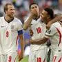 Harry Kane, Jude Bellingham und Morgan Rogers nach dem Spiel gegen Norwegen