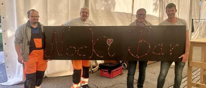 Die Feuerwehr Millstatt ist schon fleißig mit dem Aufbau beschäftigt