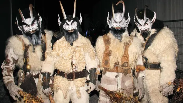 Die Mitglieder der Sunfixl-Höhlenteifl luden wieder zum Krampuslauf.