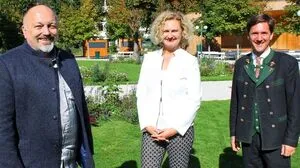 Stephan Rabl, Manuela Reichert und Grundlsees Bürgermeister Franz Steinegger