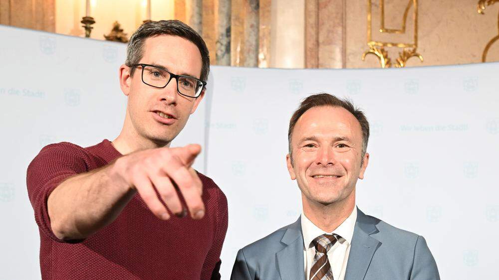 Kay-Michael Dankl (KPÖ Plus) und Vizebürgermeister Bernhard Auinger stehen in der Stichwahl in Salzburg.