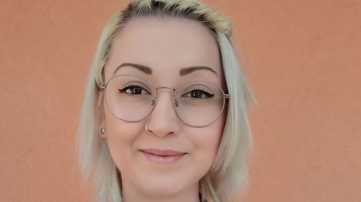 Elenor Schwarz ist in Leoben am Department für Metallurgie tätig