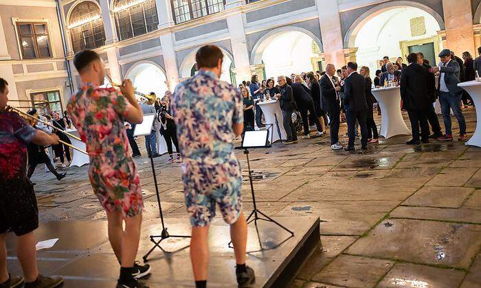 Zum Abschluss gab's ein Künstlerfest im Lesliehof