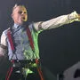 Rapper Keith Flint von der Band Prodigy während eines Konzertes auf der Red Stage