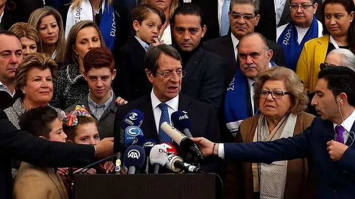 Anastasiades konnte Stichwahl Prognosen zufolge für sich entscheiden