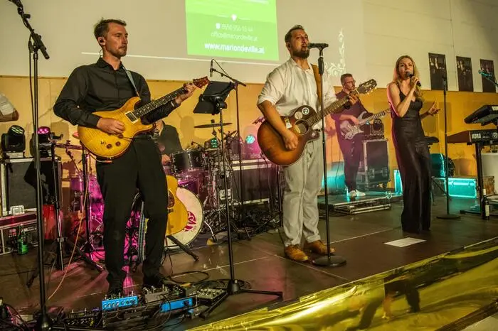 Für beste Stimmung sorgte zudem die Band K‘s Live