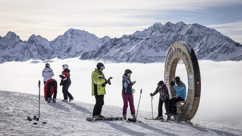 Hoch über den Wolken kann man in Heiligenblut Skifahren