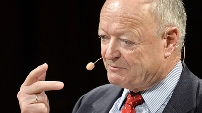 Andreas Khol vor seinem Besuch in Spielfeld: "Das Bundesheer steht vor größeren Aufgaben als bisher angenommen."