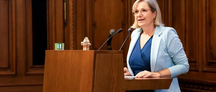 Judith Schwentner (Foto stammt von der Donnerstags-Sitzung)