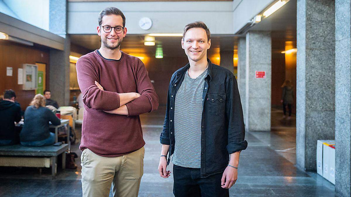 Treffen in der Vorklinik: BWL-Student Stefan Lobnig (links) und Medizin-Student Niki Schwarz organisieren das Fest mit