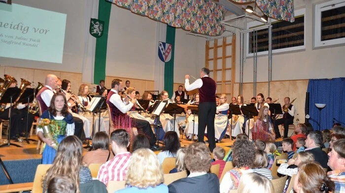 Den Klängen des Musikvereins Ranten lauschten Ende Oktober an zwei Konzertabenden zahlreiche Besucher im Turnsaal der Volksschule.