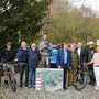 Vertreter von Voestalpine, Realgemeinschaft, Stadt Leoben, Landeskoordinator für den Mountainbikesport und Mountainbikeverein LetsBike beim Ausgangspunkt der neuen Mountainbike-Routen