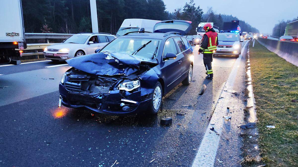 Auffahrunfall auf der A 2, Höhe Pinkafeld