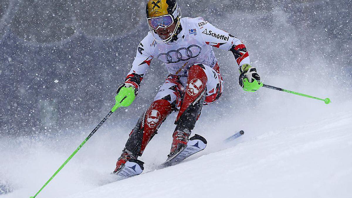 Marcel Hirscher kämpfte sich bei starkem Schneefall durch die Slalom-Tore