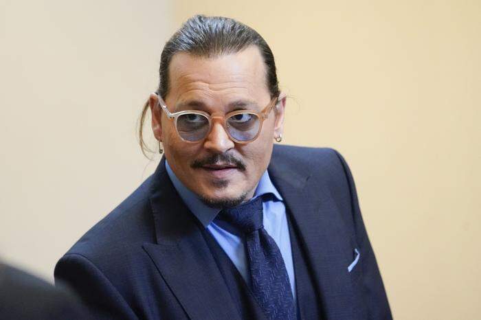 Wegen Verleumdung muss seine Ex-Frau Jonny Depp über zehn Millionen Dollar Schadenersatz zahlen. 