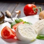 An einem Stück Mozzarella ist ein Kellner in Italien erstickt