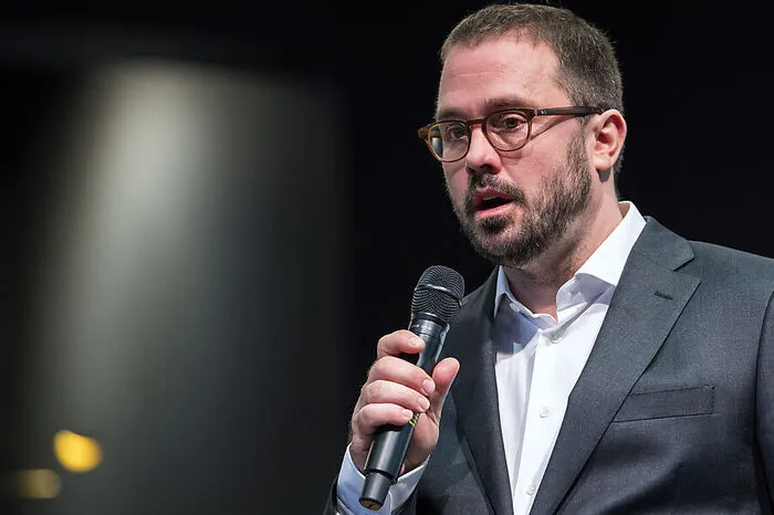 Sohn des Jahres. Der Name hat Klang: Anton Piëch gründete eine exklusive Automarke, die so heißt wie die Familie. Der 53-jährige Sohn des verstorbenen Volkswagen-Patriarchen Ferdinand Piëch präsentierte heuer den Elektro-Sportwagen Piëch GT, wie er 2024 auf den Markt kommen soll. Weitere Modelle sind angekündigt.