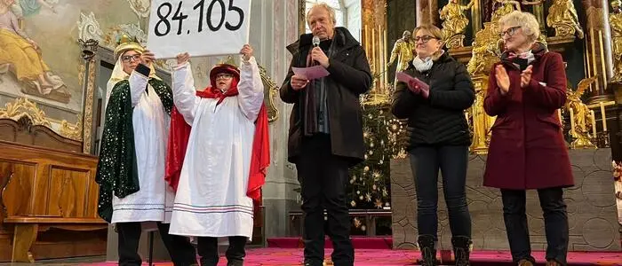Einen neuen Rekord erzielten die Sternsingerinnen und Sternsinger in der Weizer Pfarre