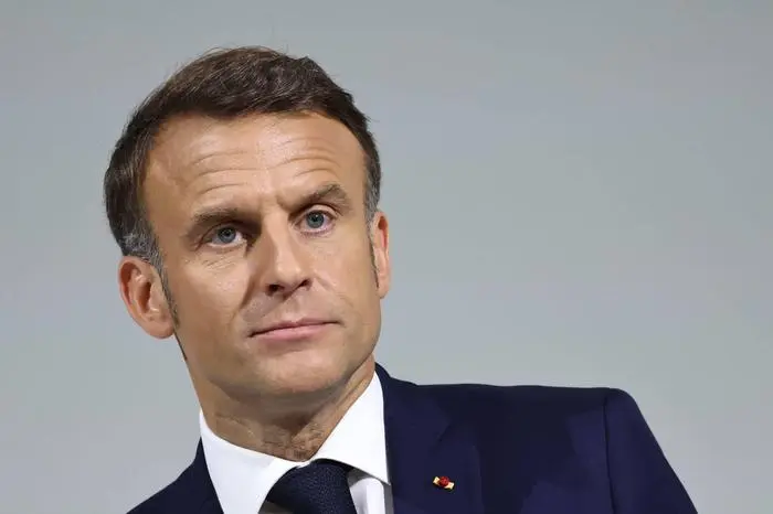 Press conference by President Emmanuel Macron PHOTOPQR LE PARISIEN Fred Dugit Paris 12 06 2024 Politique Paris Ie , le12 juin 2024 Press conference by President Emmanuel Macron Photo LP Fred Dugit French President Emmanuel Macron holds a press conference about his decision to dissolve the parliament and calling for elections, in Paris, France, 12 June 2024 Local Caption Press conference by President Emmanuel Macron Paris 75 France PUBLICATIONxNOTxINxFRAxBELxSUIxUK Copyright: xPHOTOPQR/LExPARISIEN/MAXPPPxFredxDugitx 20240612LPA5785 20240612LPA5785_20240612