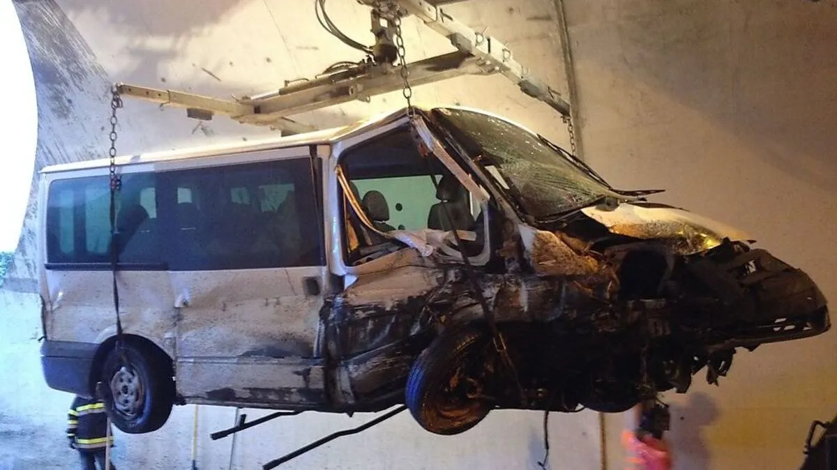 Die Feuerwehren Modriach und Ligist wurde zum Unfall im Herzogbergtunnel gerufen