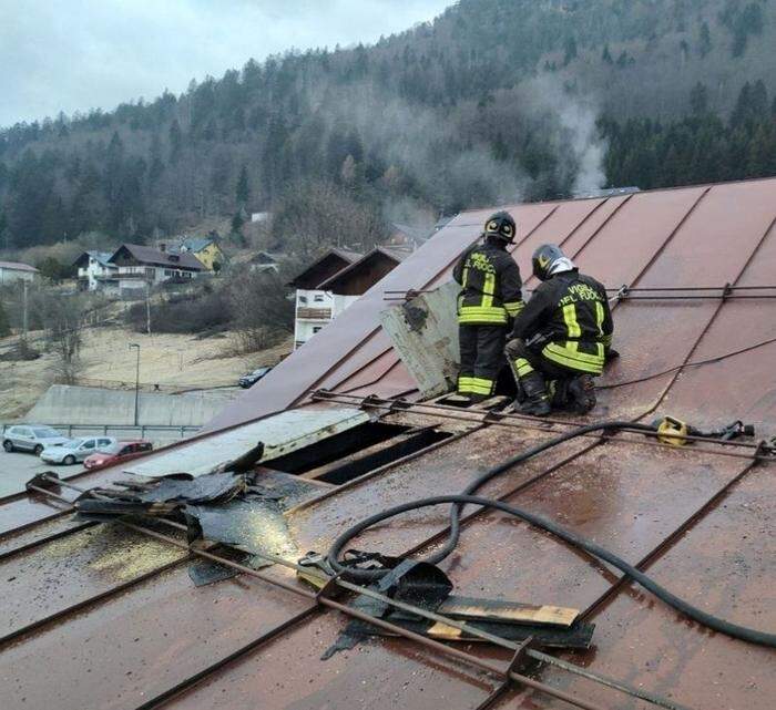 Feuerwehreinsatz in einem Wohnhaus in Tarvis