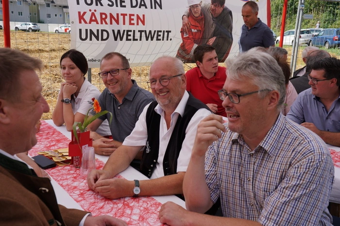 Bürgermeistertisch - Klaus Rüscher und Franz Eder (Mitte), Josef Jury (links)