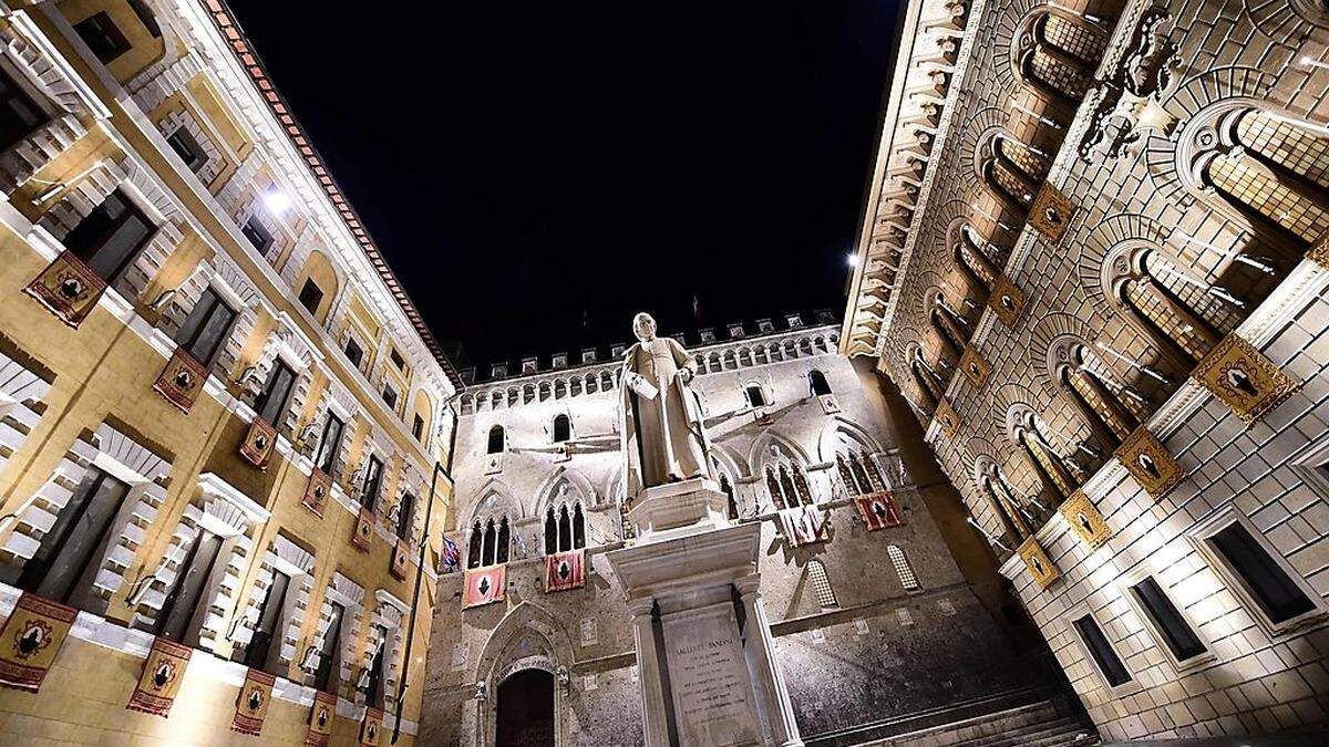 Das Hauptquartier der Monte Paschi im italienischen Siena