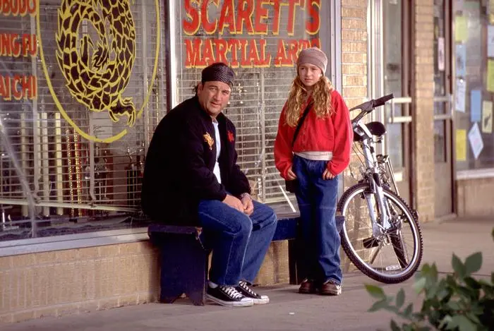 In "Joe Somebody" trat sie als Kind gemeinsam mit Jim Belushi auf