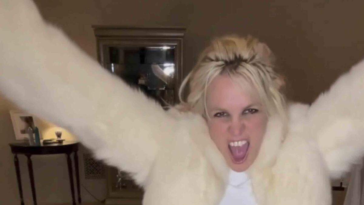 Britney Spears tanzt in einem Instagram Video | Britney Spears unterhielt ihre Fangemeinde auf Instagram auch mit Tanzeinlagen