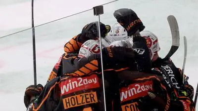 Die Graz99ers jubeln – der Titel ist nun zum Greifen nah