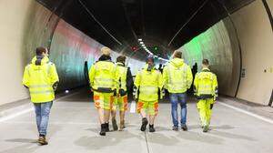 Die Firma SPIE Dürr stattet unter anderem Straßentunnels mit Technik aus