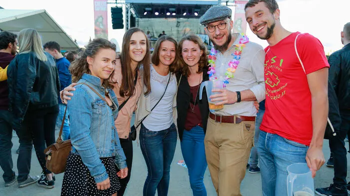 25.000 Studenten feiern ein Fest - klar, dass das nicht leise wird.