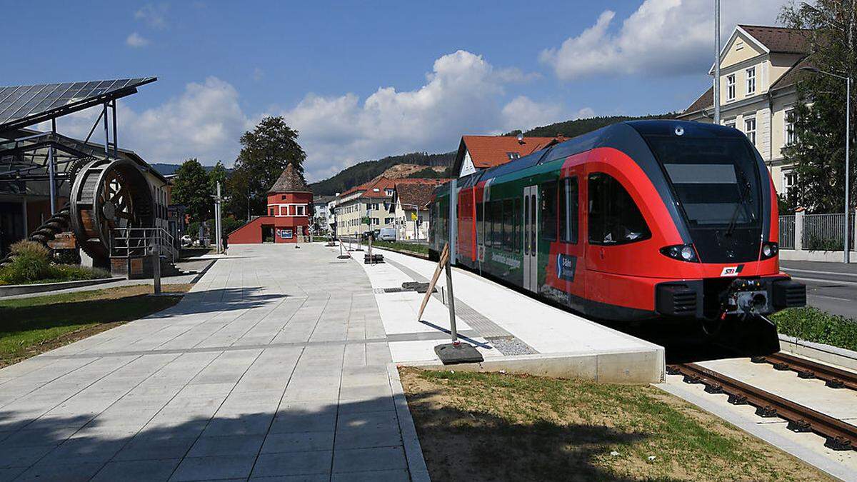 Im nächsten Jahr sollen die S-Bahn-Garnituren auch die Station &quot;Weiz Zentrum&quot; anfahren