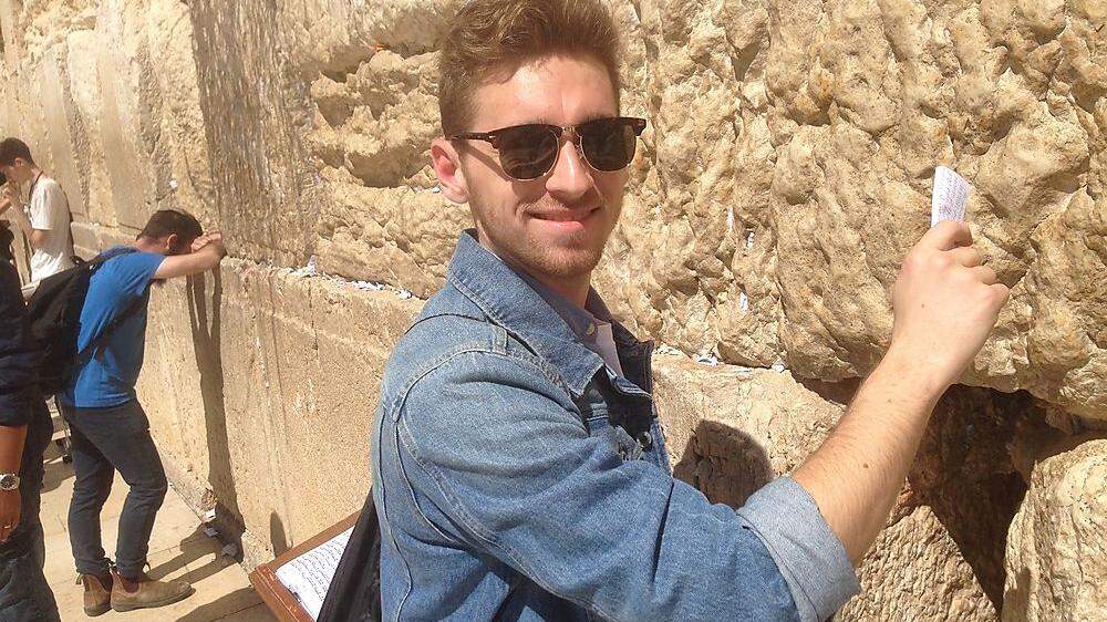 Bewegender Moment: Nathan Trent (25) an der Klagemauer in Jerusalem