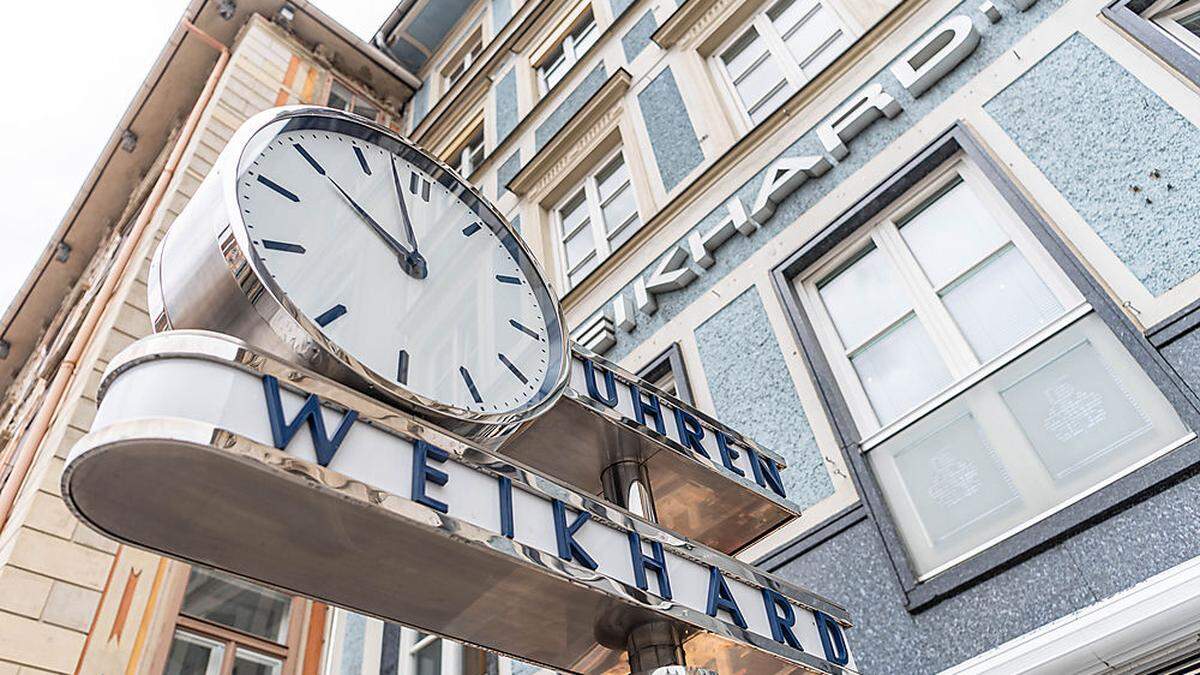 Startpunkt für die Graz-Tour: die Weikharduhr am Hauptplatz