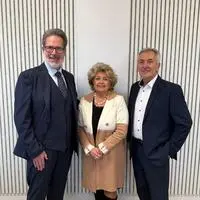 Wolfgang Hackl mit Sabine und Johann Mathais